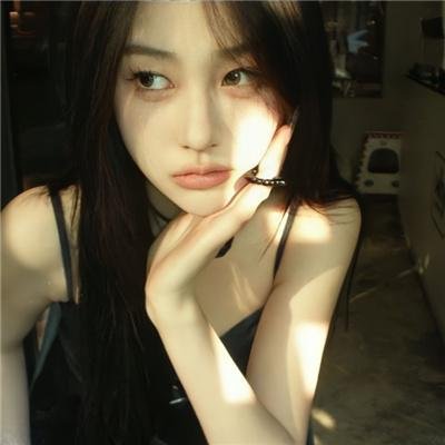 泰芮丝的寂爱人生